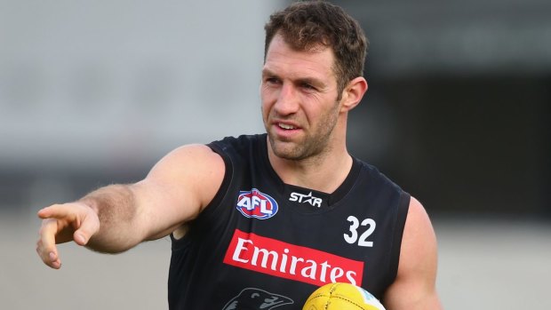 Travis Cloke returns from injury for the Magpies.