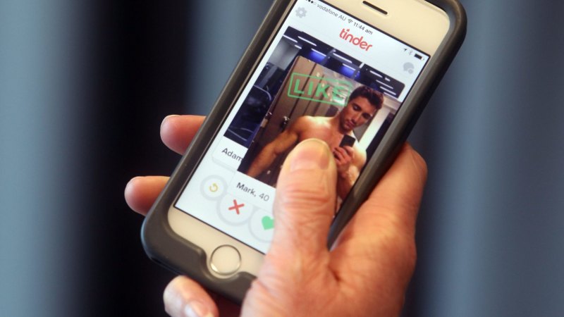 Tinder has a race problem nobody wants to talk about