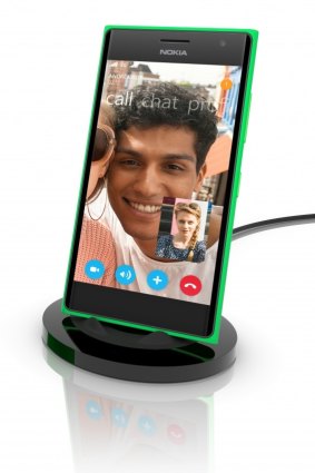 Selfie Phone Lumia 730