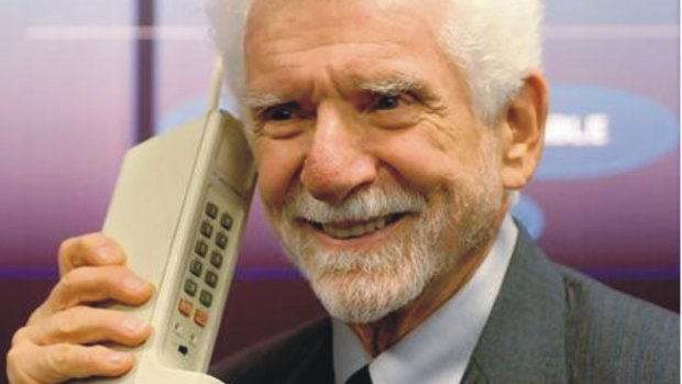 Marty Cooper invented the mobile phone.