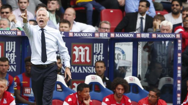 Crystal Palace manager Alan Pardew has his say at Selhurst Park on Sunday.