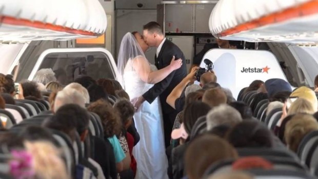 The couple wed 10,000 metres above the Tasman Sea.