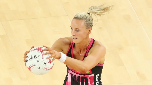 Renae Ingles will retire at the end of the Super Netball season.