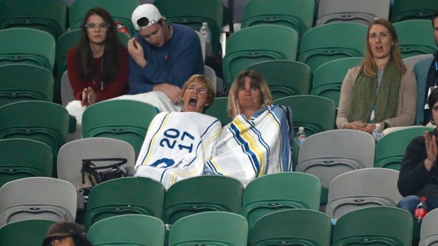 Sleepy spectators watch the men's third-round match between Gasquet and Dimitrov.