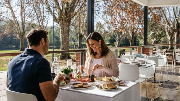 River Deck cafe, Albury.