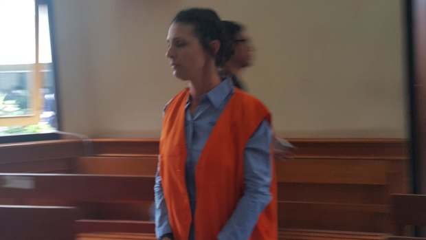 Sara Connor entering the courtroom at Denpasar District Court on Monday.