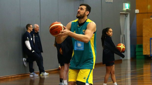 Andrew Bogut in training with the Boomers.
