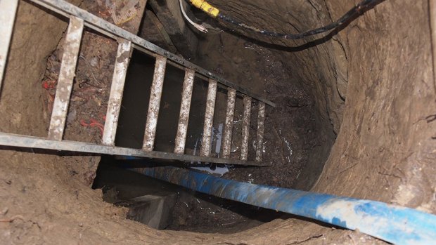 Mystery solved: A ladder leading to a 10-metre-long tunnel found in Toronto.