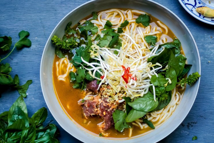 Cheat's ramen noodle soup recipe