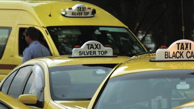 出租车公司和Cabcharge想启动iHail应用早在7月。