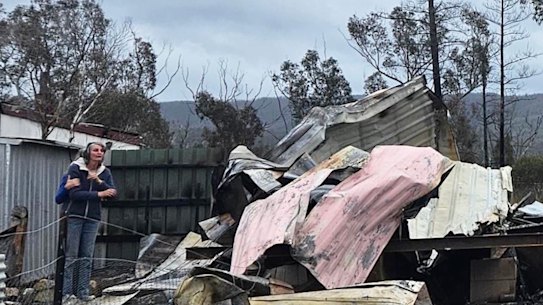 Ilona Ambrus, who had terminal cancer, arrived at her property to find it destroyed by fire. There is a warrant out of her husband.