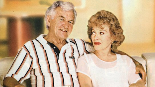 FAIRFAX ARCHIVE RICH AND RARE / POLITICS  Cover of SMH Good Weekend featuring Bob Hawke and Blanche DAlpuget 
**PLEASE NOTE, NOT TO BE USED BEFORE PUBLICATION OF THE RICH AND RARE BOOK - 2006**