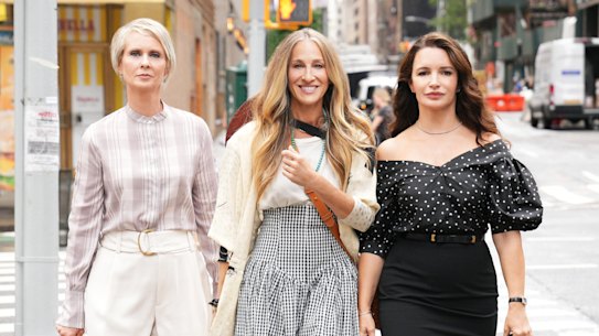 And Just Like That’s Miranda Hobbs (Cynthia Nixon), Carrie Bradshaw (Sarah Jessica Parker) and Charlotte York (Kristin Davis).