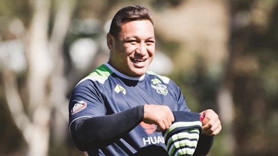 It's believed the Raiders have offered Josh Papalii a three-year deal.