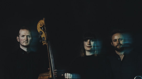 Impermanence makes music that disengages itself from gravity, without sending you to sleep.