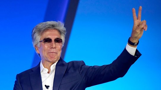 McDermott said the average enterprise worker uses 17 different applications a day, and switching between those applications chews up to a third of their individual productivity.