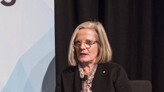 Report warns of 'emerging crisis' for financial security of Sydney women