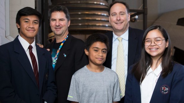 Adrian Aye, 15, CSIRO chief executive Larry Marshall, Emanuel Zoing, 12, NASA's acting administrator Robert Lightfoot and Mabel Paz, 15.