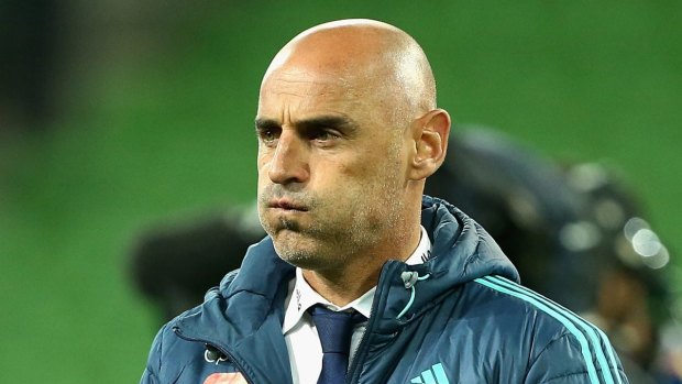Victory coach Kevin Muscat walks off after the round 25 loss to Phoenix at AAMI Park on Sunday.