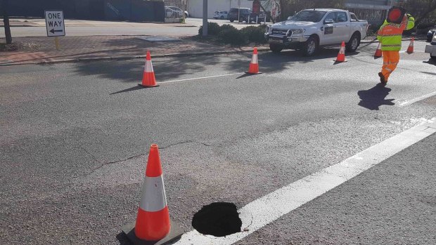The sinkhole on Canning Highway is 50cm deep.
