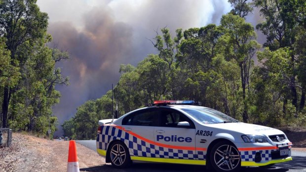 Bushfire encroaches on the South West town of Collie.