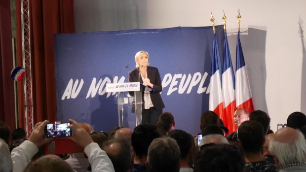 Marine Le Pen rallies the troops in Arcis-sur-Aube.