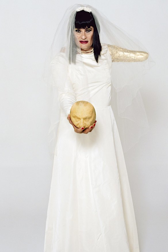 <i>Primitive Gifts</i>, a 2006 performance by Mike Parr.