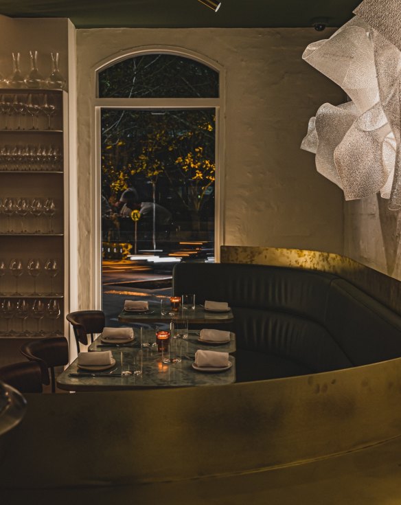 The Gildas interior features a framed wraparound banquette.