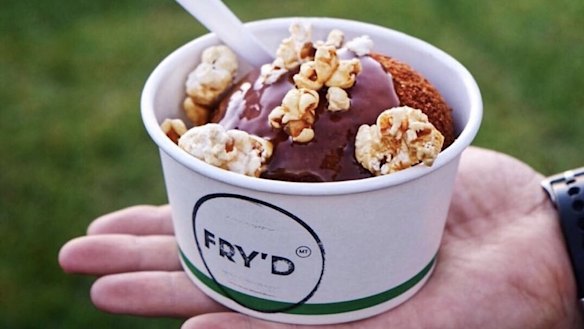 Fried vanilla bean ice-cream by Fry'D. 