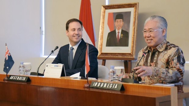 Indonesian Trade Minister Enggartiasto Lukita with Australian Trade Minister Steve Ciobo