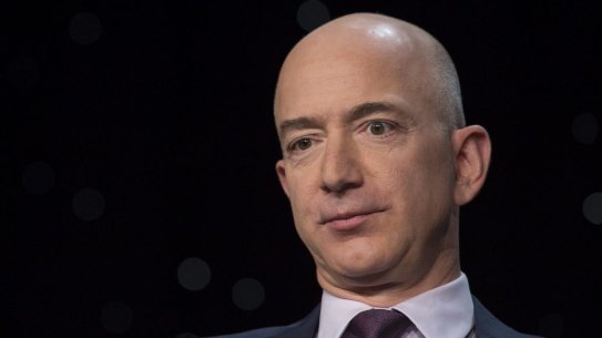Amazon chief Jeff Bezos: Money is pouring into Wall Street's hottest tech stocks, but fund managers are worried about "mindless buying".