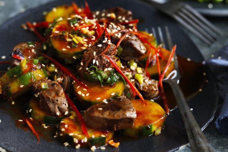 Stir-fried Korean beef with cucumber