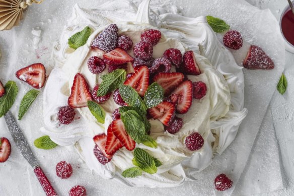 Jill Dupleix's pavlova masterclass.