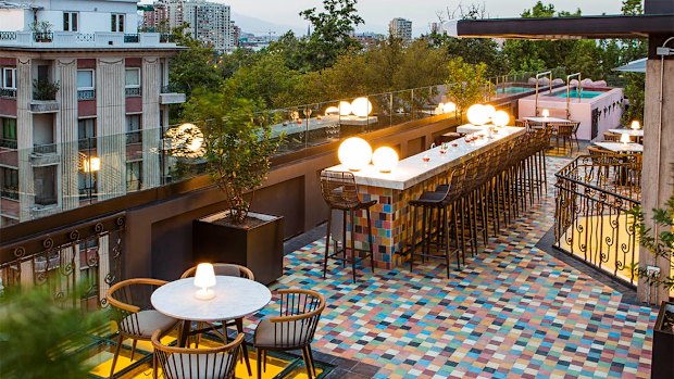 The rooftop bar serves tapas. 