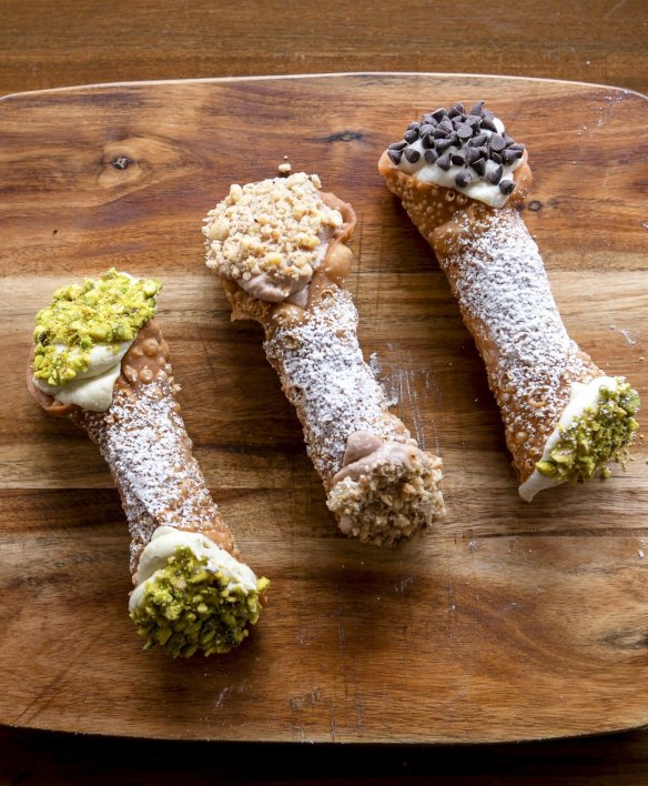 Cannoli from Cannoli Bar in Avondale Heights.