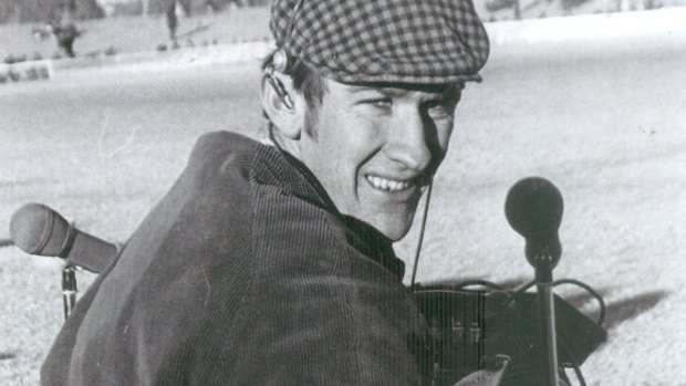 Ray 'Rabbits' Warren commentating a game sideline for Radio 2GB in the late 1960s.
