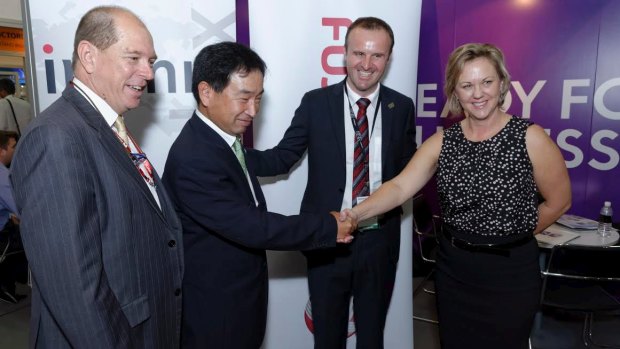 ACT Chief Minister Andrew Barr with Michelle Melbourne in Singapore in 2015.