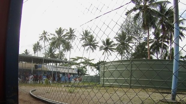 The government is seeking to deport failed asylum seekers in a bid to relieve the Manus Island detention centre.