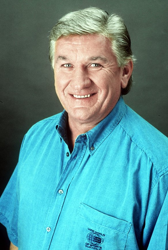 Ray Warren set to retire from television commentary after 50th year ...