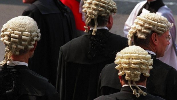 A push to reinstate the title of Queen's Counsel for senior barristers in NSW has been criticised by the Labor Opposition and the Greens.