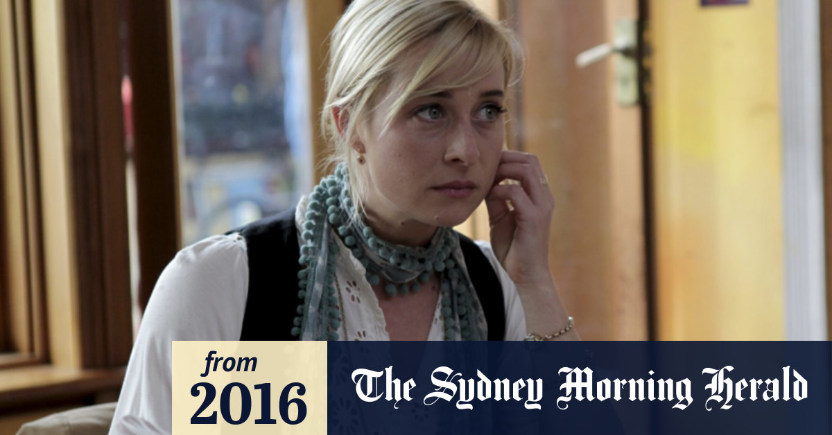 Offspring 2016 season 6 episode 1: An early shock brings on tears and chaos