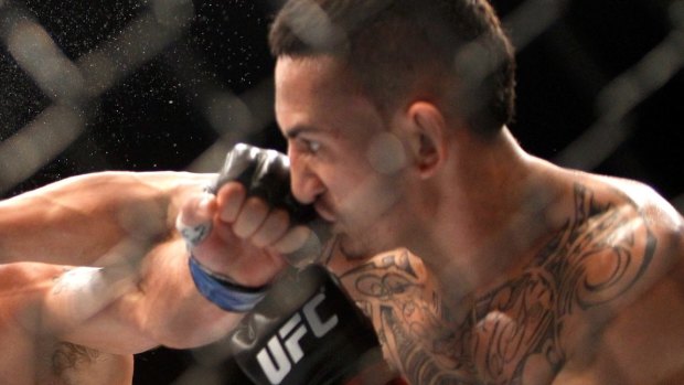 Max Holloway will fight Anthony Pettis. 