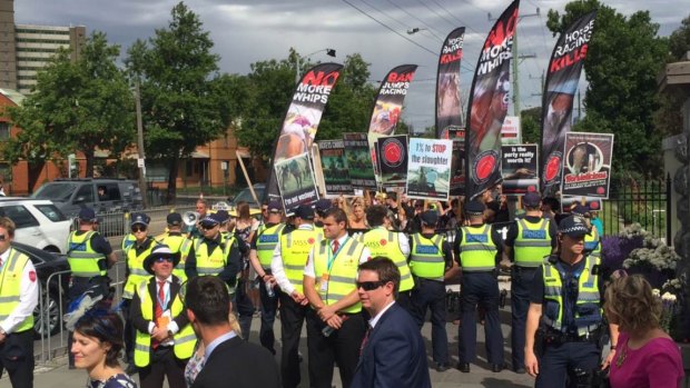 Protesters outside Flemington after Admire Rakti died in his stall. 