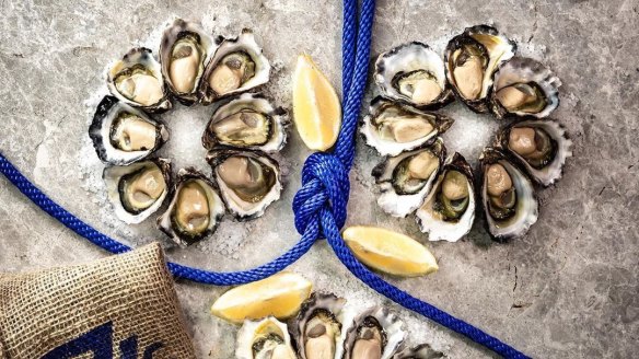 East 33 delivers Sydney rock oysters to front doors across Sydney, Melbourne and Brisbane.