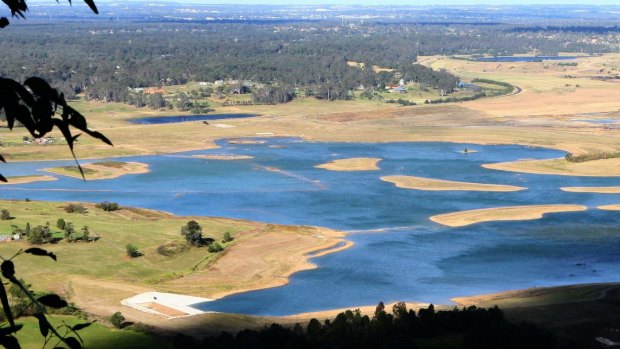 The NSW government plans to turn the Penrith Lakes area into a lakeside urban wonderland.