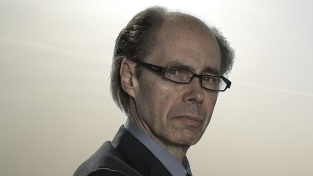 Jeffery Deaver: Tries never to make his villains a caricature.