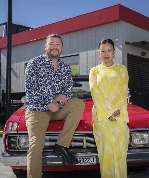 Snackmasters hosts Scott Pickett and Poh Ling Yeow.