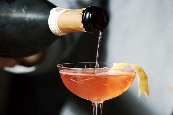 Great Gatsby: The classic, classy Seelbach cocktail.