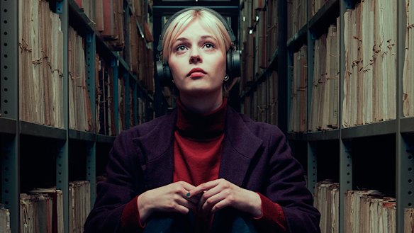 Ella Maisy Purvis as Patience Evans in the British crime drama Patience. 