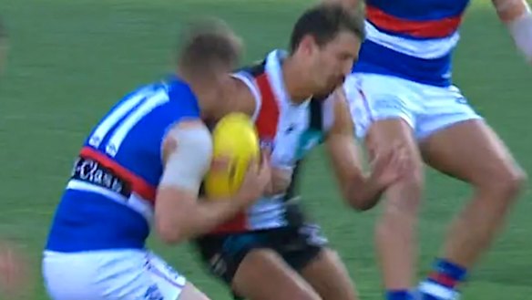 St Kilda's Ben Long has been offered a one-match ban after his high contact bump on Western Bulldogs midfielder Jack Macrae.